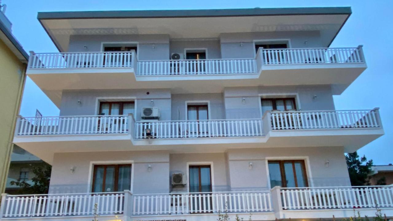 Feel Good Hotel Rimini Eksteriør billede