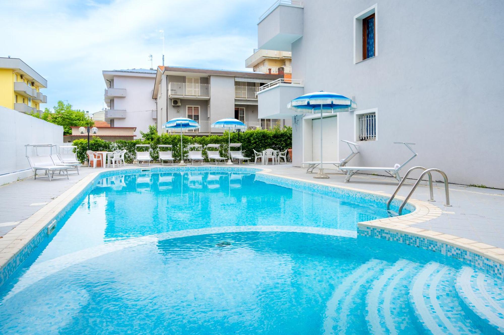 Feel Good Hotel Rimini Eksteriør billede